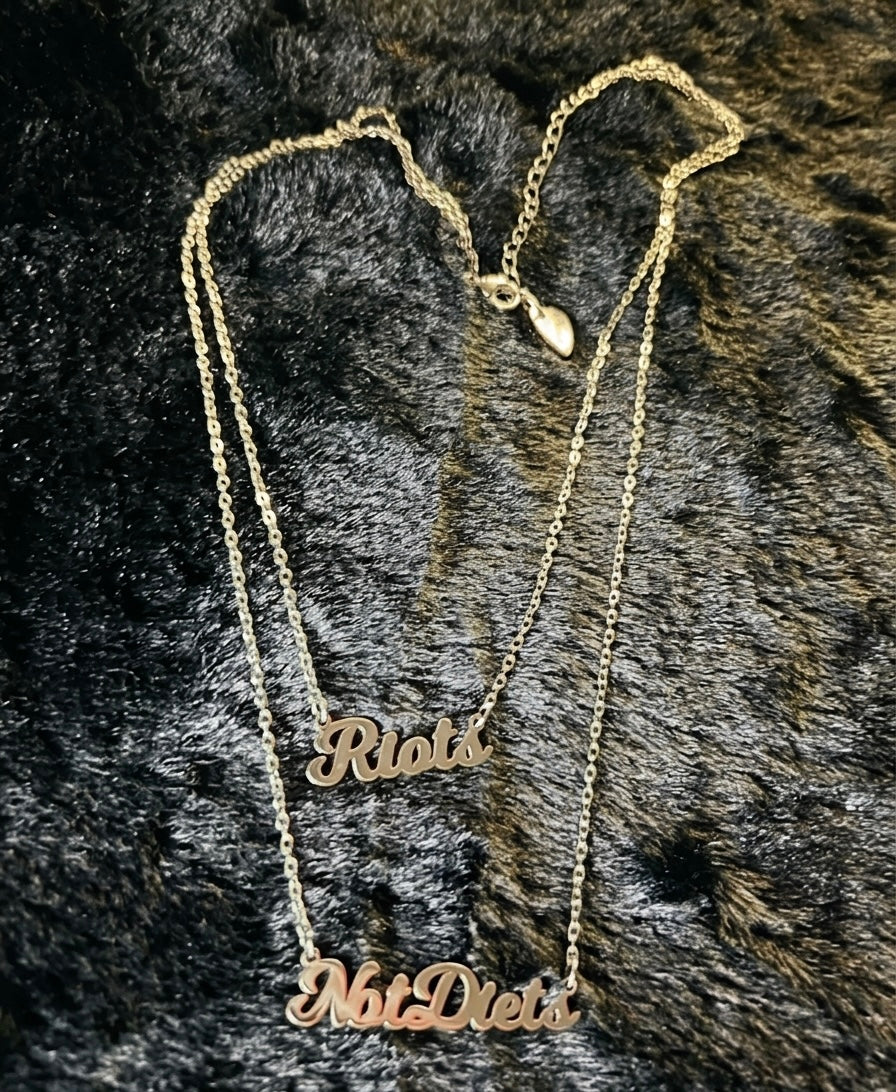 RIOTS NOT DIETS Kette - gold/silber