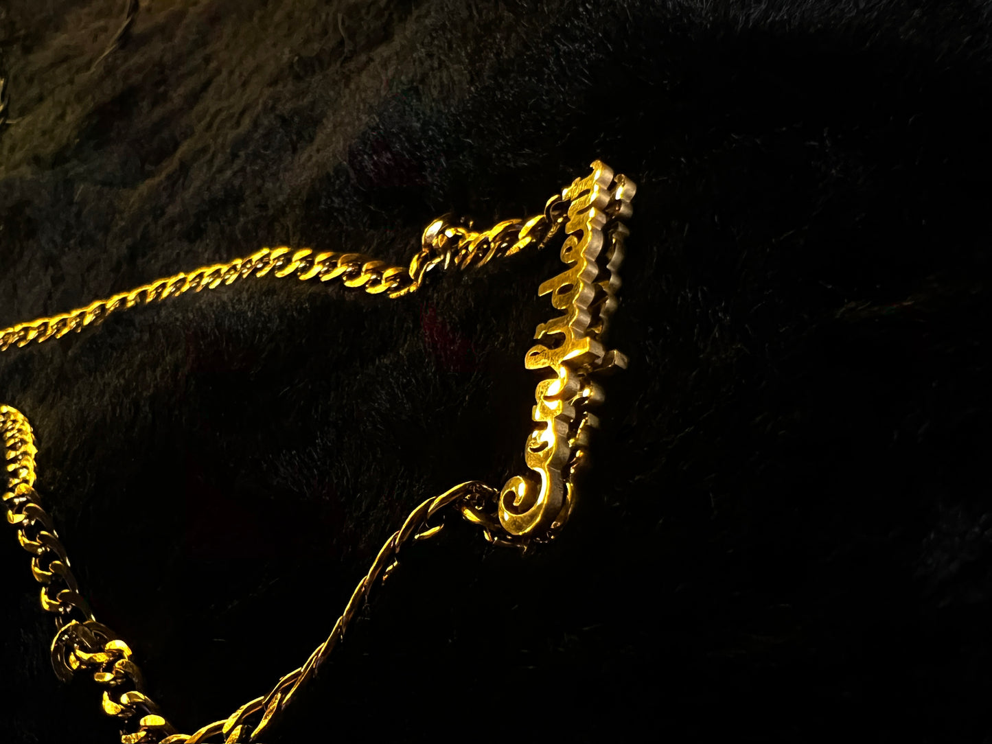 CONFIDENT Kette - gold