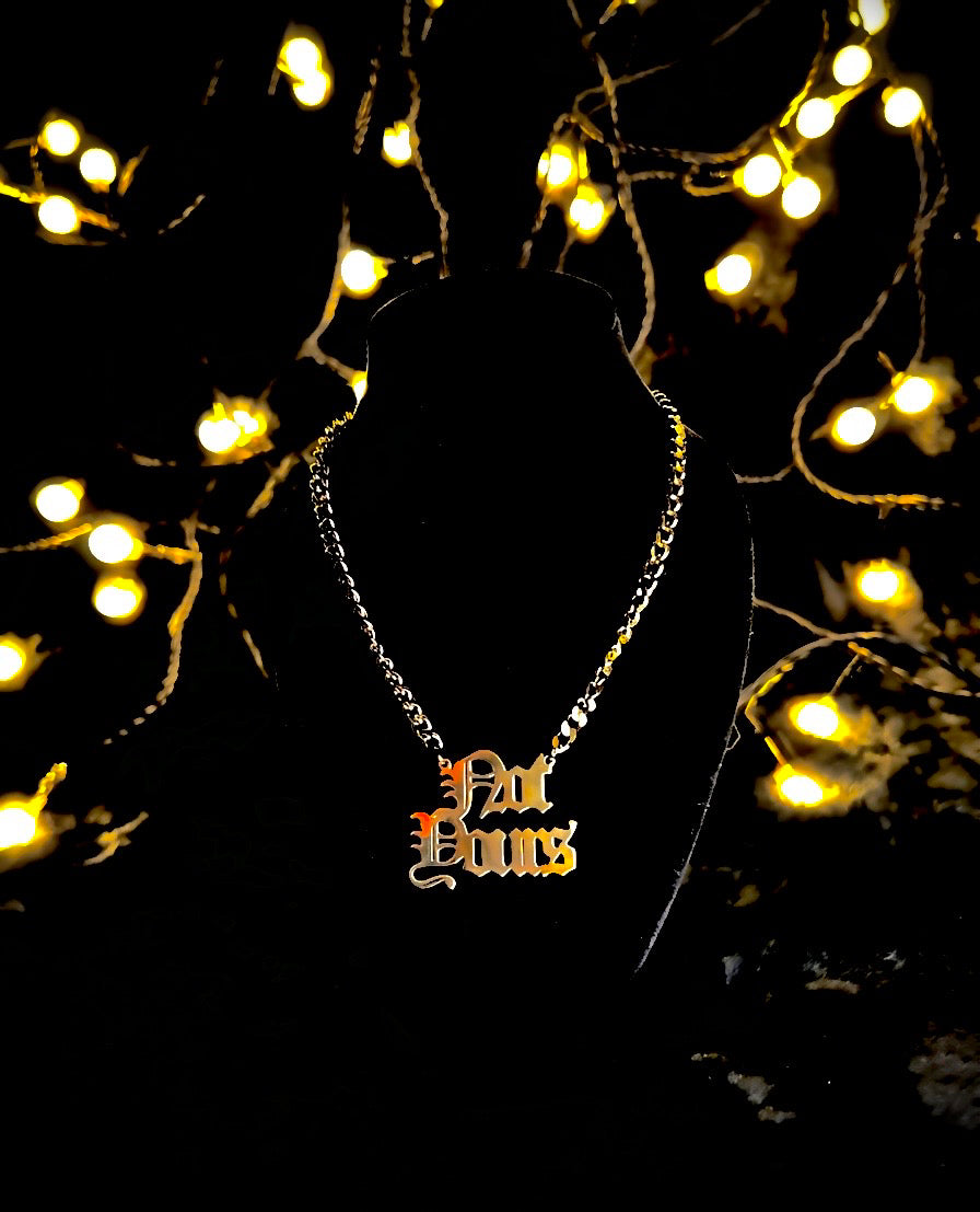 NOT YOURS Kette - gold