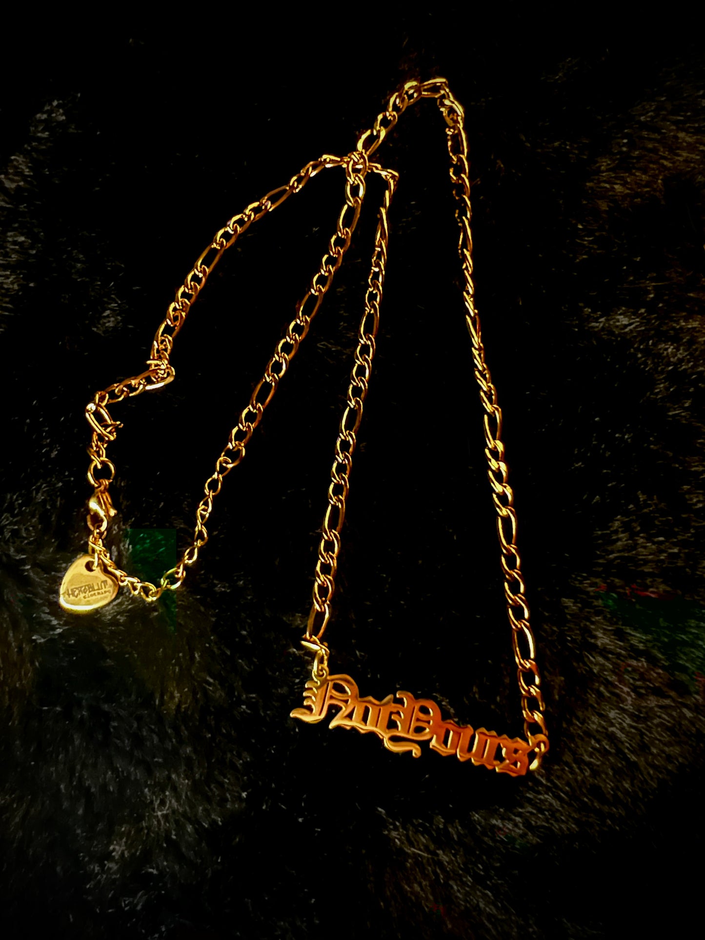 NOT YOURS - Kette - gold
