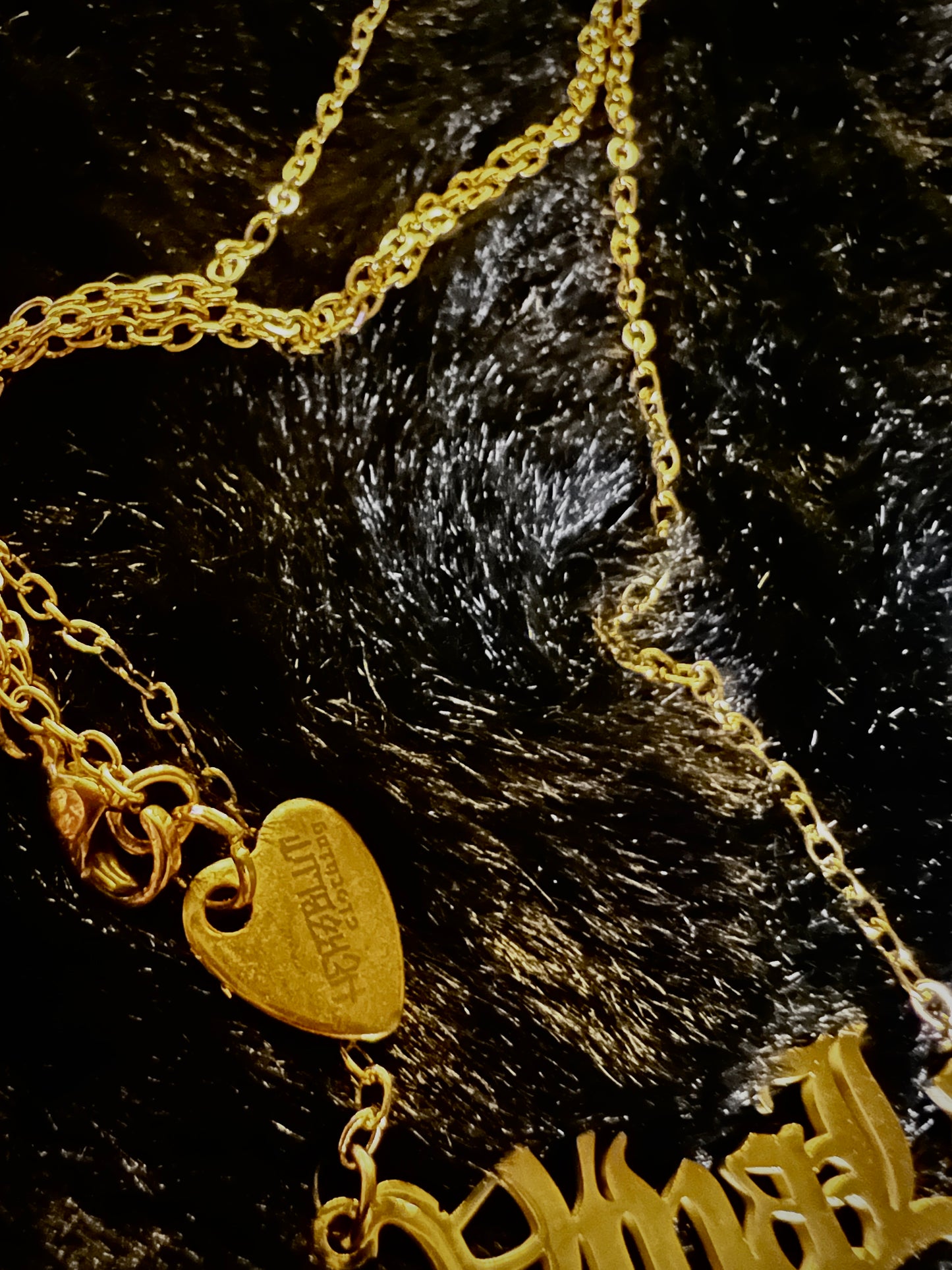 VIVA LA VULVA Kette - gold